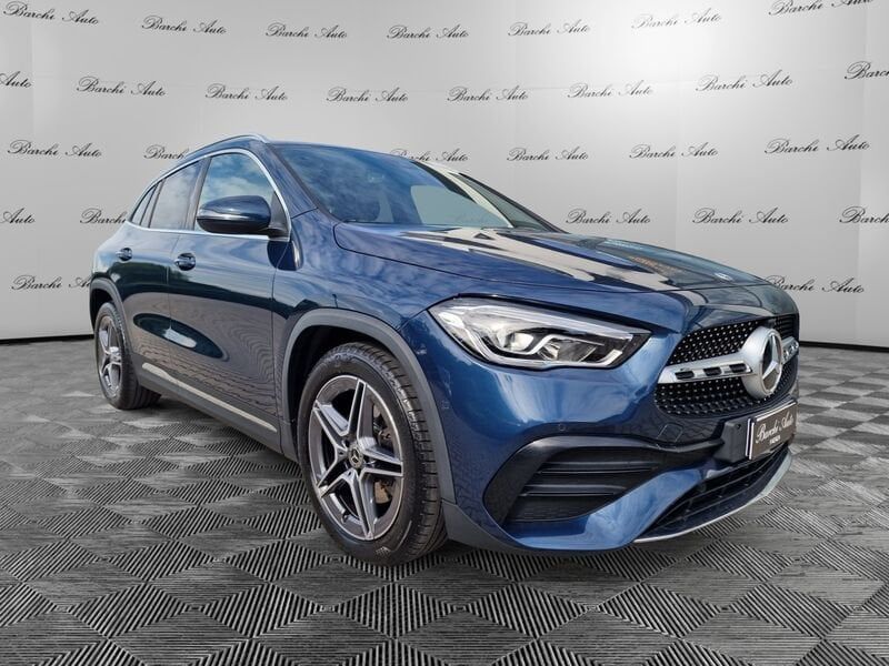 Mercedes-Benz GLA GLA 200 d Premium 4matic AMG-L imagem 3