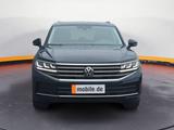Volkswagen Touareg Elegance 3,0 TDI DSG 4M+Navi+AHK+Leder - gebrauchte VW Touareg aus dem Jahr 2024