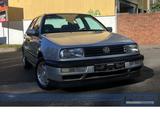 Volkswagen Vento H-Kennz*68Km*TÜV Neu*ALL Neu*Zahnriemen - Volkswagen Vento: Limousine