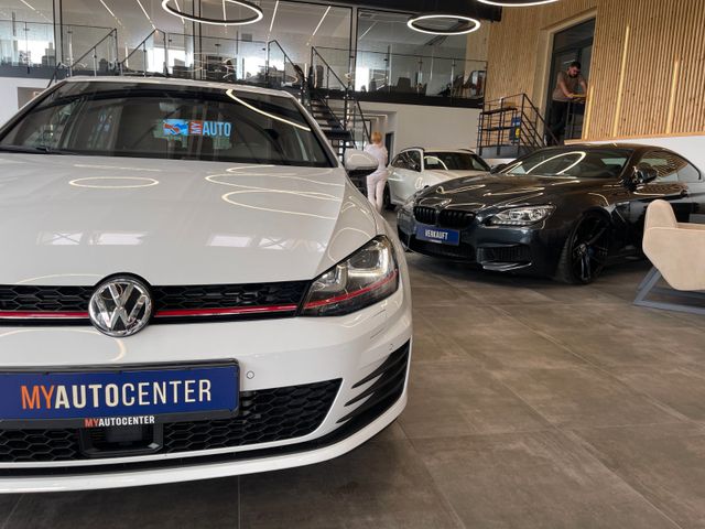 Volkswagen Golf VII Lim. GTI Performance BMT *ACC*BI-XENON*