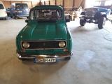 Renault Oldtimer R4 - Renault R 4 mit Benzin-Antrieb: Kleinwagen