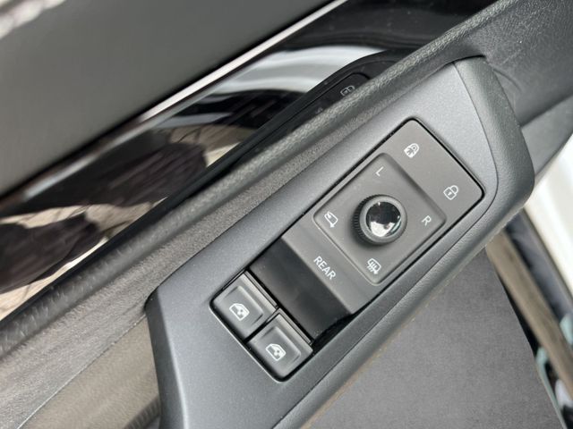 ID.7 Tourer Pro 82kWh, IQ.LIGHT,HUD,Kamera,AHK