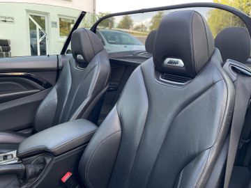 BMW M4 Cabrio F83*Vollleder*Kamera*Harman*Airscarf*