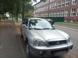 Hyundai Santa FE - Hyundai SANTA FE aus 2004: Geländewagen