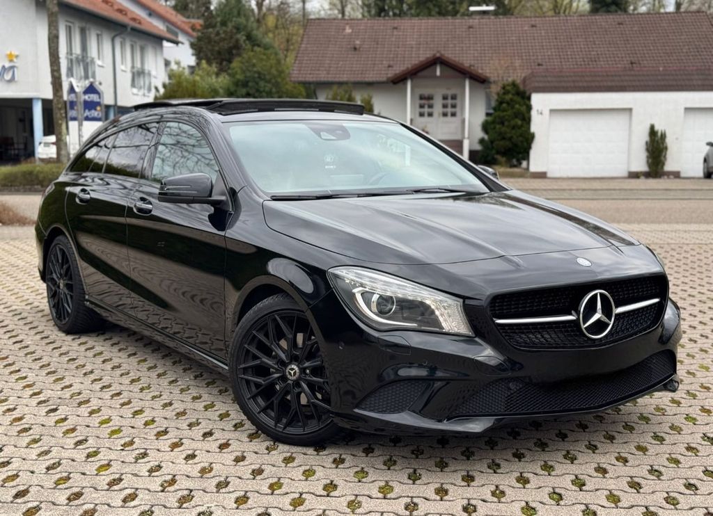 Mercedes-Benz CLA 220 Shooting Brake