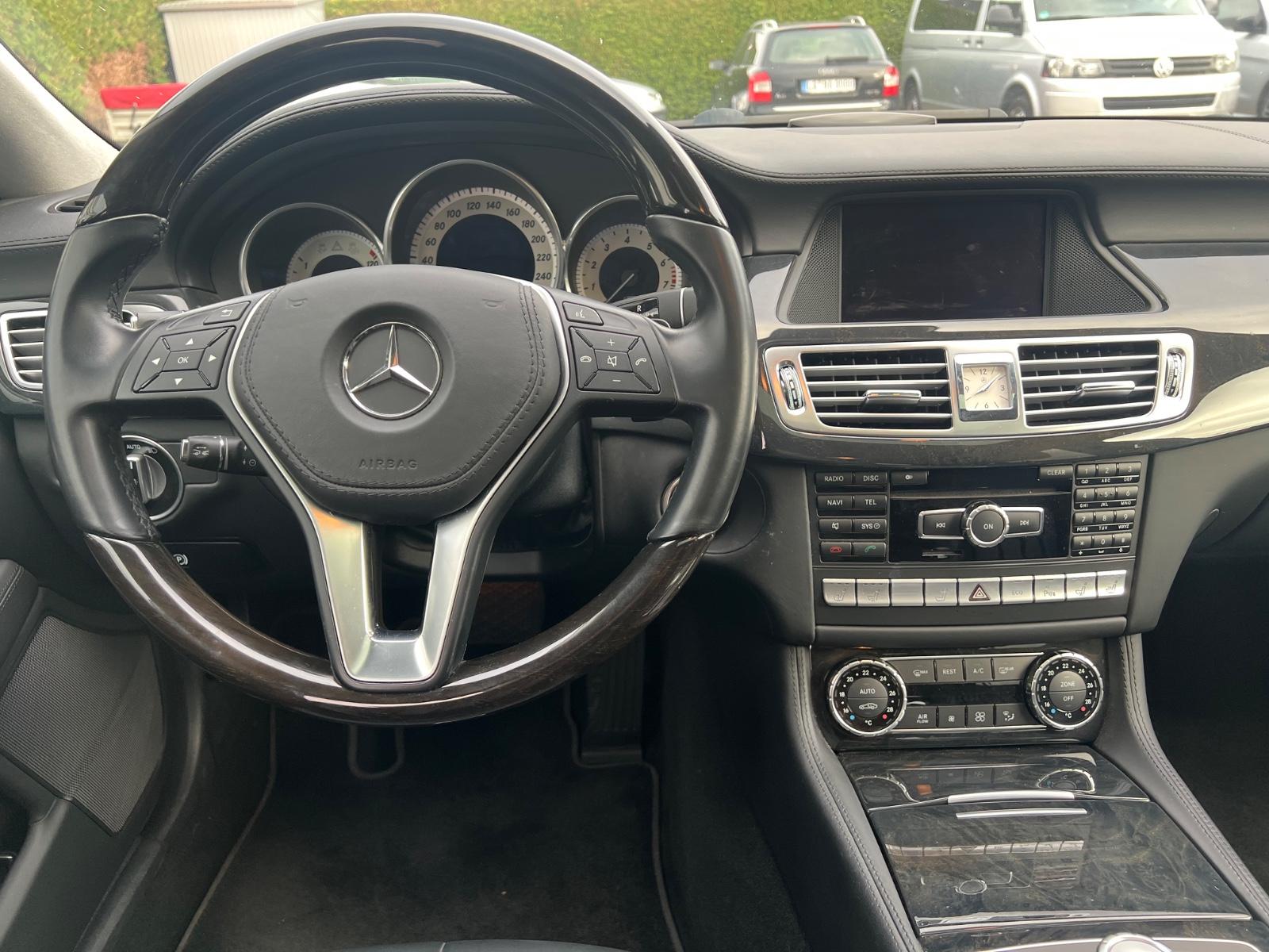 Mercedes-Benz CLS 350 Shooting Brake / 2. Hand / LED / Distro.