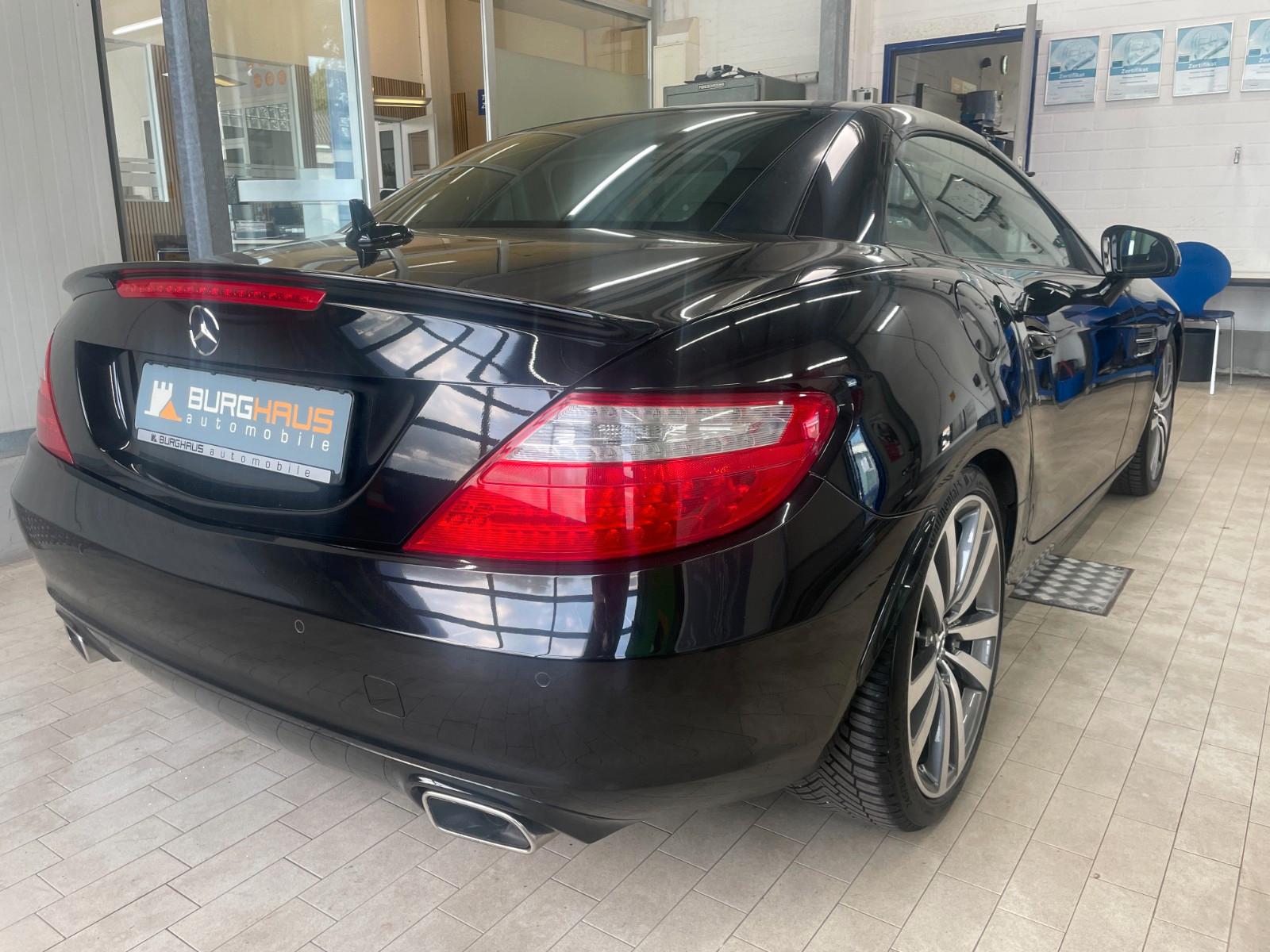 Mercedes-Benz SLK 200/ROADSTAR/SPORTP/LEDER/KLIMA/SHZ/18"