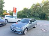 Mercedes-Benz C 180 T BlueEFFICIENCY Avantgarde NAVI LEDER PDC - Mercedes-Benz Kombi aus dem Jahr 2011