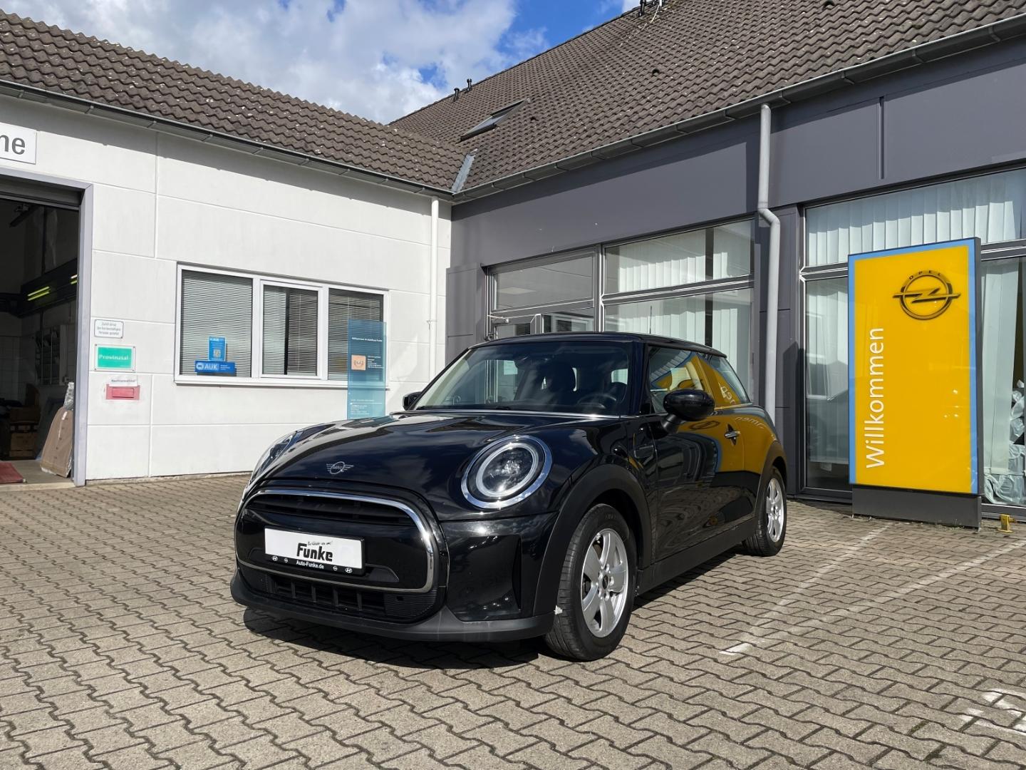 MINI One Classic Navi+LED+Sitzhzg+CarPlay+Keyless