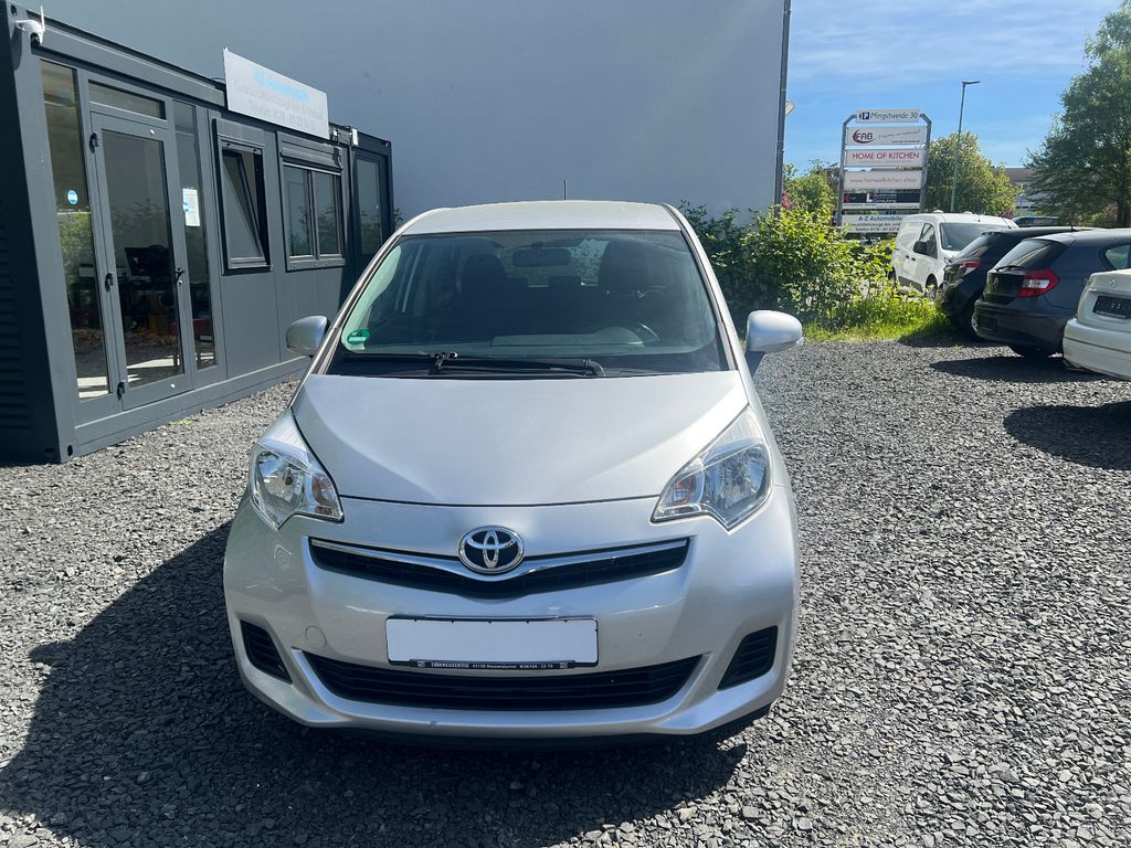 Toyota Verso-S