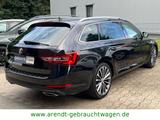 Skoda Superb Combi L&K 4x4*AUTOMATIK/LEDER/PANO/RFK* - Skoda Superb mit Benzin-Antrieb: Allradantrieb, Kombi