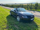 Audi TT Roadster 3.2 DSG quattro S-Line US-Import - Audi TT aus 2004: Cabrio