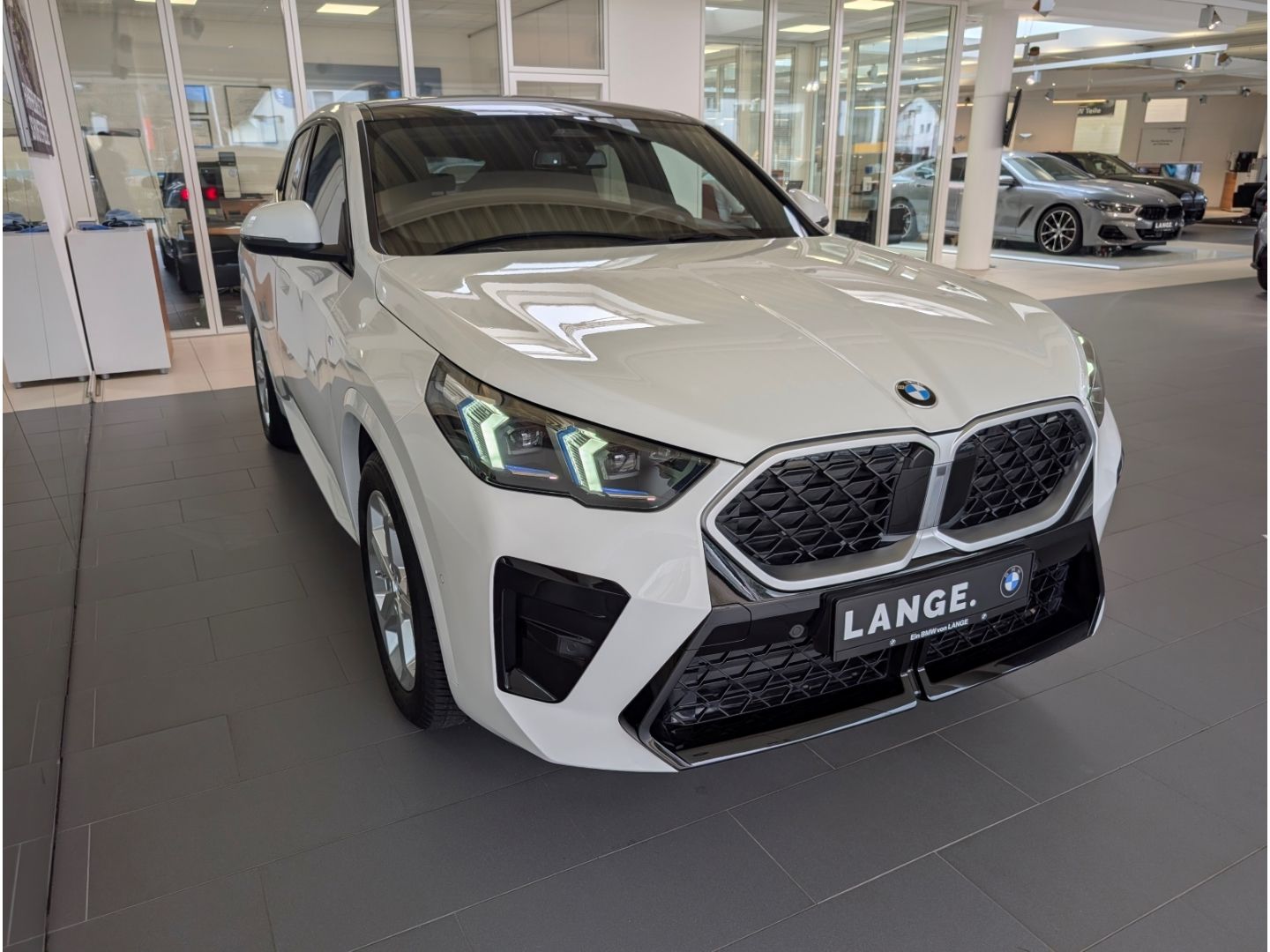 BMW X2 20 i sDrive M Sport PANO AHK ELEKT.SITZE H K foto 3
