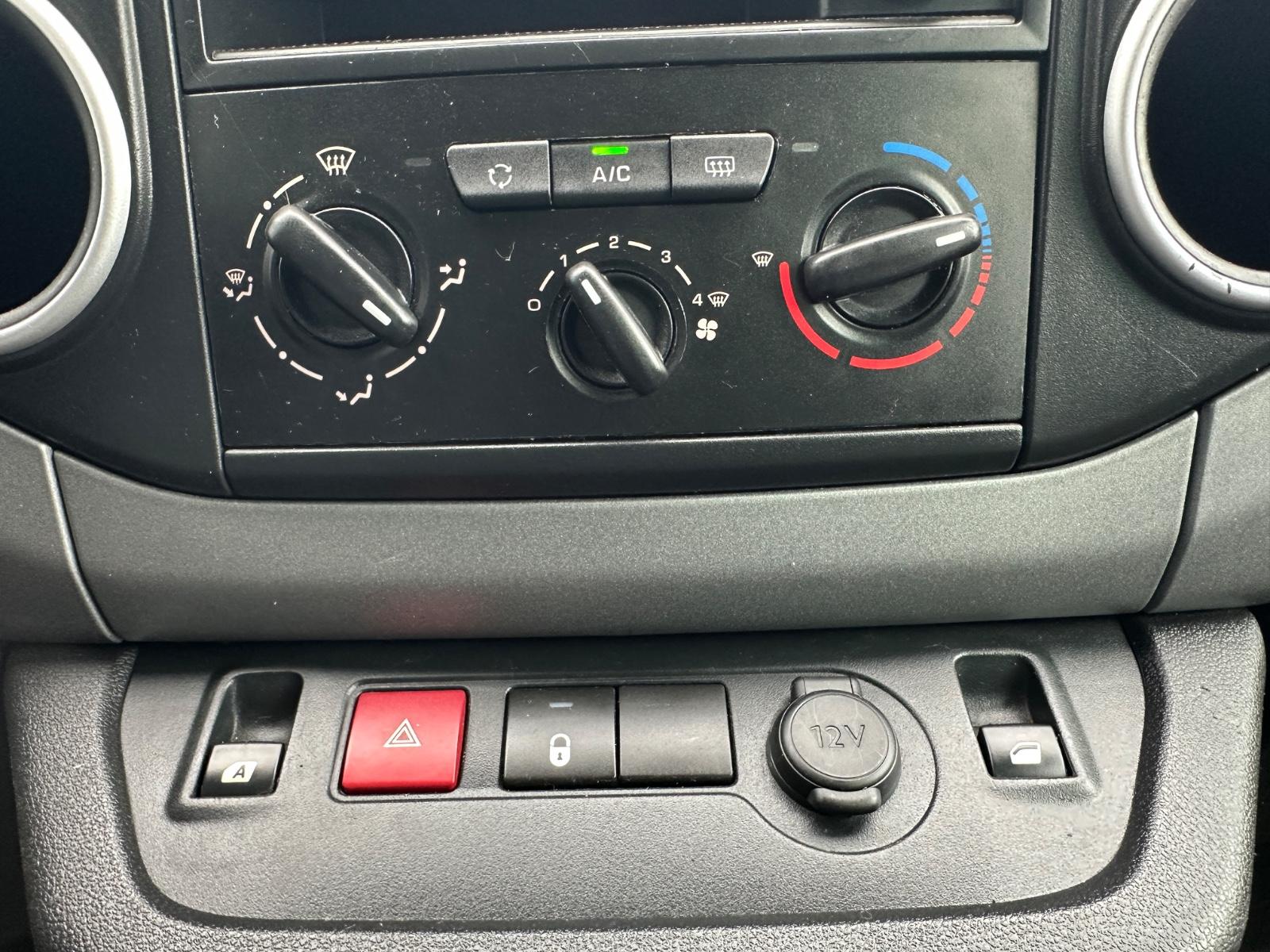 Peugeot Partner Tepee Active Automatik*Klima*Temp*PDC*AH