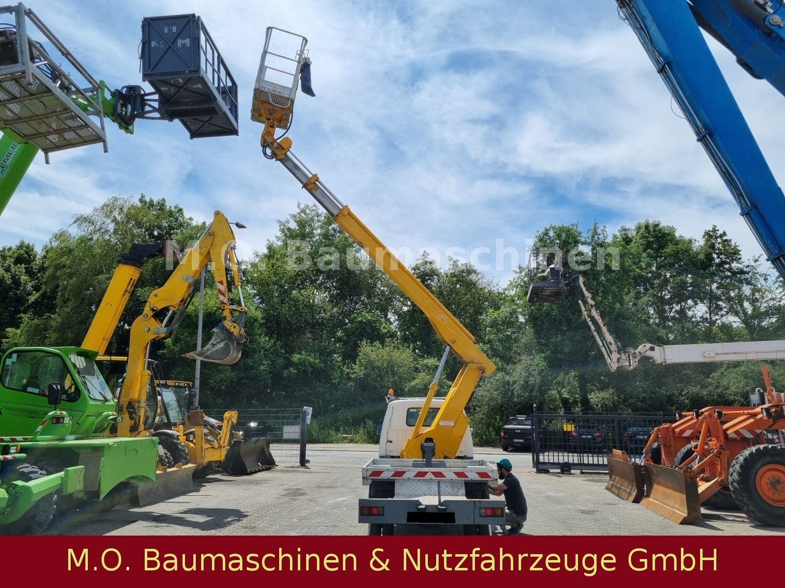 Fahrzeugabbildung Mazda Multitel Bühne 14,5 Meter/145 ALU