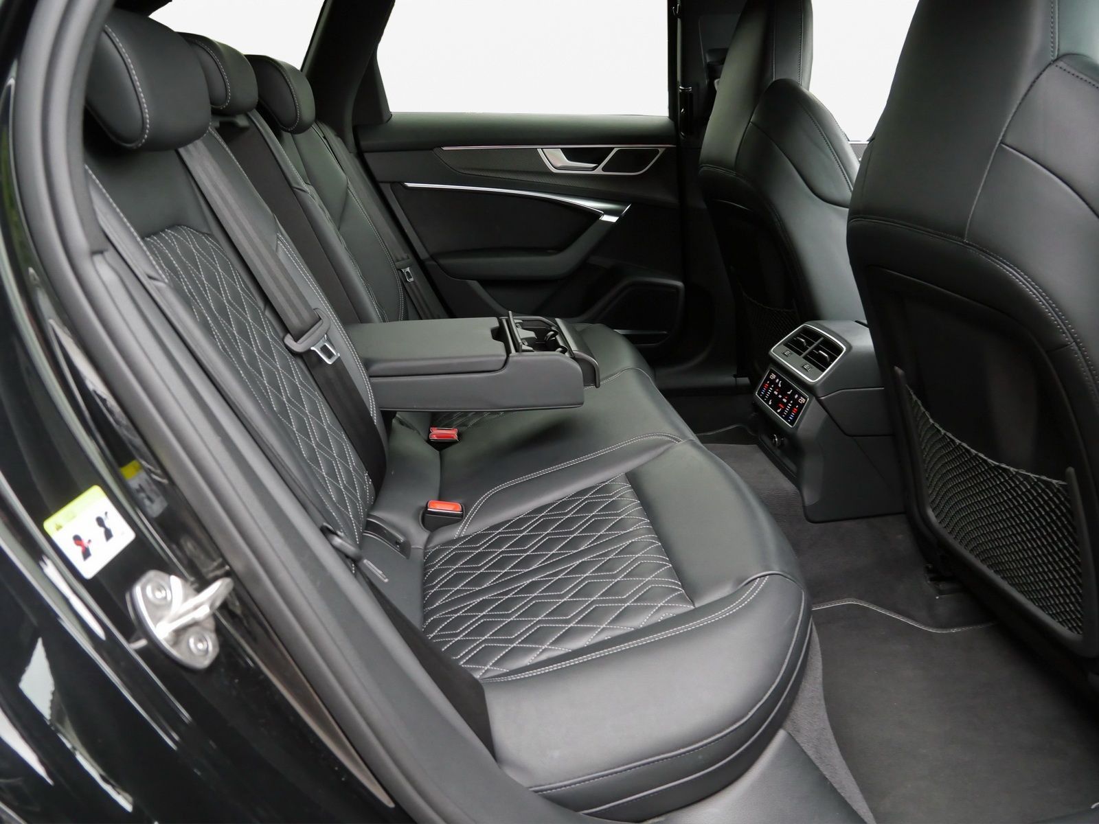 Audi S6 - Bild 15