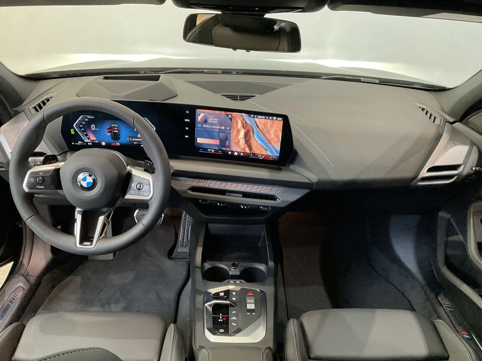 Fahrzeugabbildung BMW 120 M Sport M Sportpaket Head-Up HK HiFi DAB