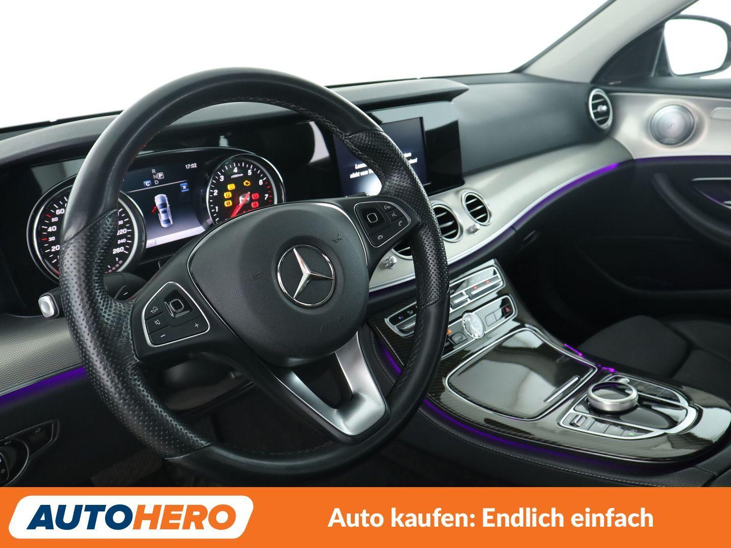 Mercedes-Benz  E 200 Avantgarde  Aut.*NAVI*TEMPO*LED*PDC*SHZ*