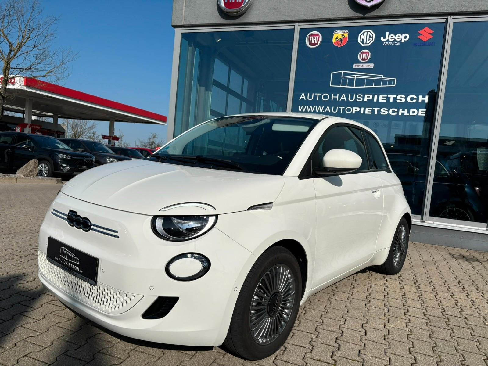 Fiat 500e Icon*42 kWh 118PS*Kamera*PDC*SHZ*16"*