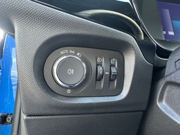 Bild 7 Opel Corsa F GS Facelift AT +LED+Kamera+ACC+PDC+NAVI+