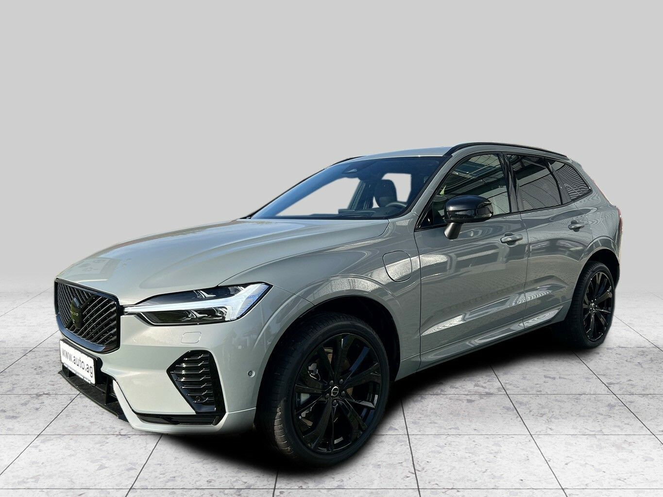 Volvo XC60 T6 Plus Black Edition imagem 2