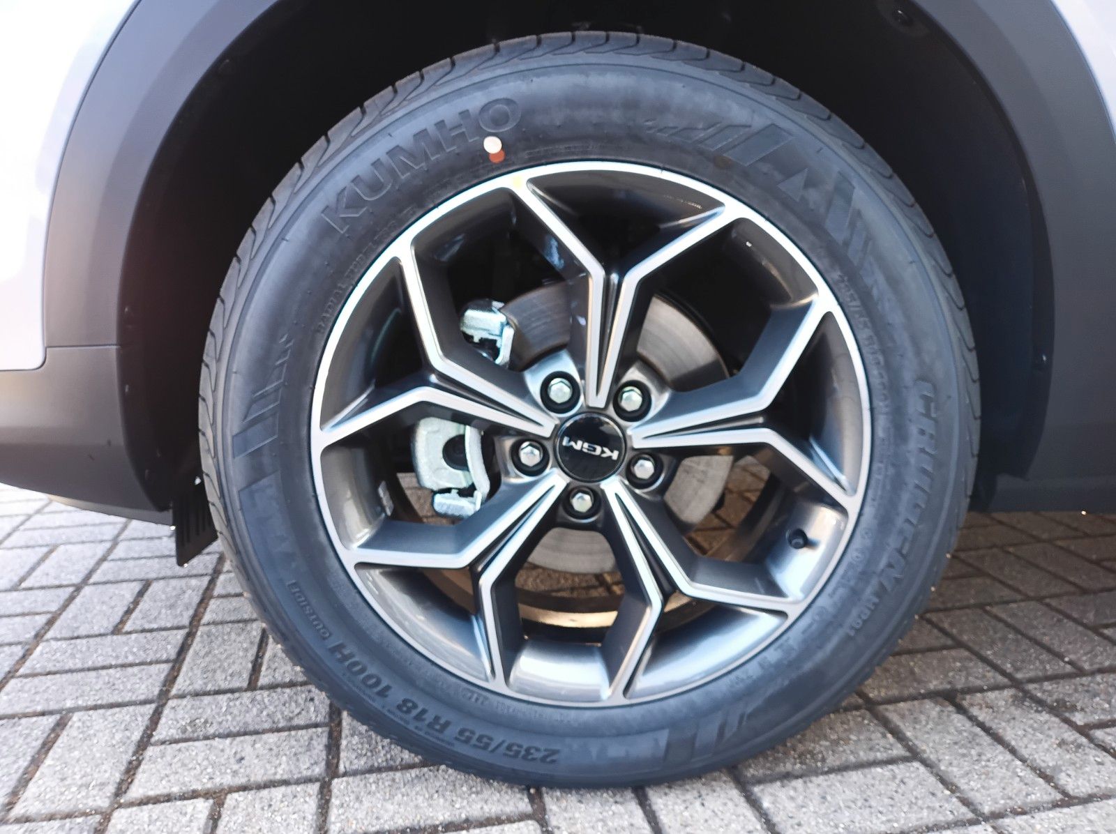 Fahrzeugabbildung KGM KORANDO+BLISS+LH+KEYLESS GO+KAMERA+SH+LED+KLIMA2