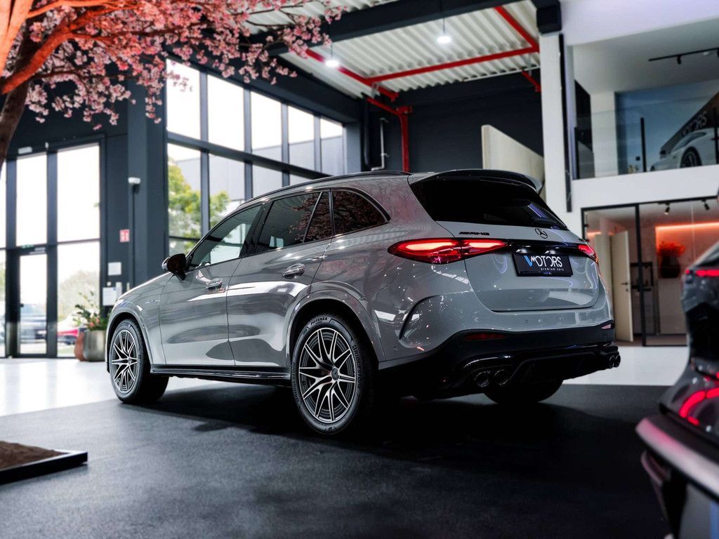 Mercedes-Benz GLC 43 AMG 4MATIC - Pano - Digital Light - Distr imagem 3