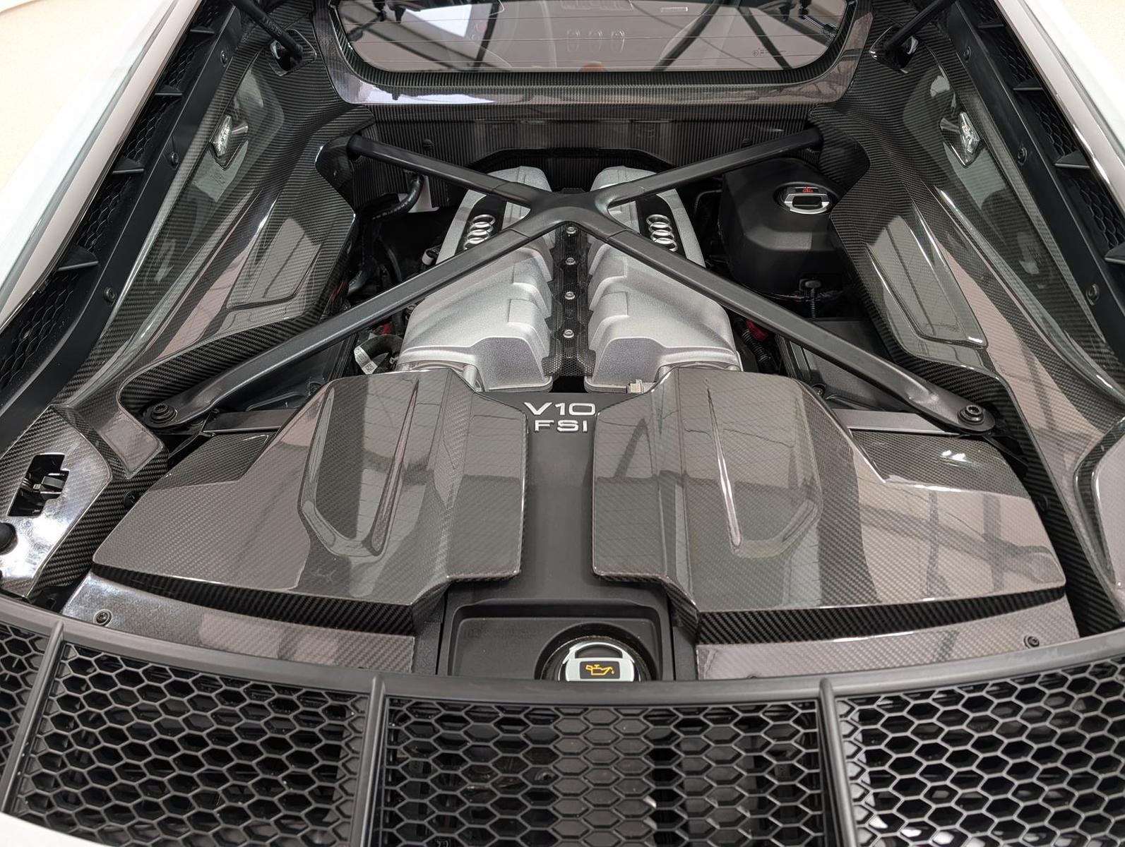 Audi R8 Coupe 5.2 V10 quattro Performance UPE: 234.6€