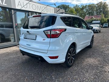 Ford Kuga - 4