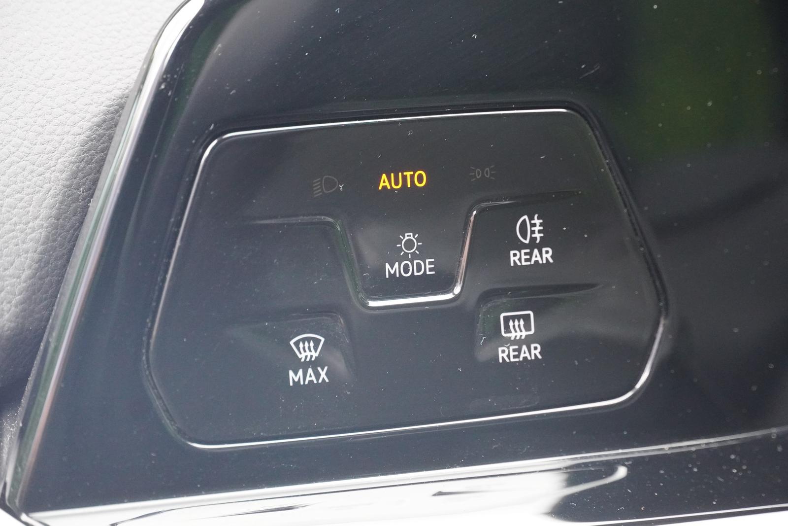 Volkswagen Golf VIII 1.5 TSI Life LED ACC Spurhalte, миниатюра 24