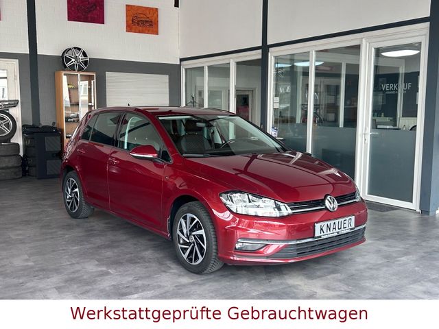 Volkswagen Golf VII Lim. Join*Navi*ACC*PDC*Sitzheiz*AHK*