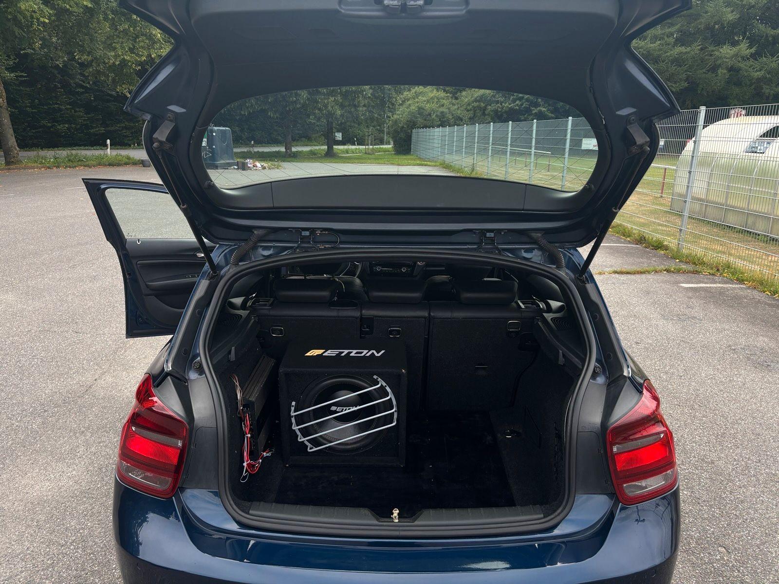 BMW 118 2011 — photo 10