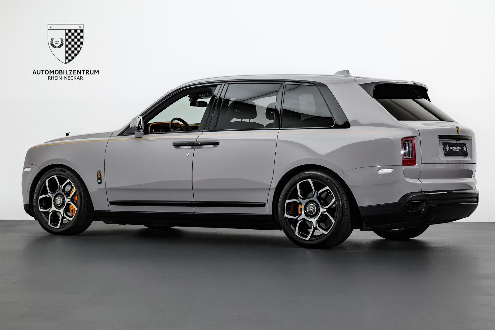 Rolls-Royce Cullinan Black Badge ImmersiveSeat/RearTheatre foto 6