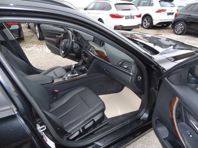 Fahrzeugabbildung BMW 320d xDrive/4x4/HUD/Pano/Leder/Navi/Kamera/Voll.