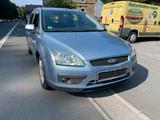 Ford Focus Turnier Ghia Automatik! 99tkm! - Ford Focus: Turnier Ghia