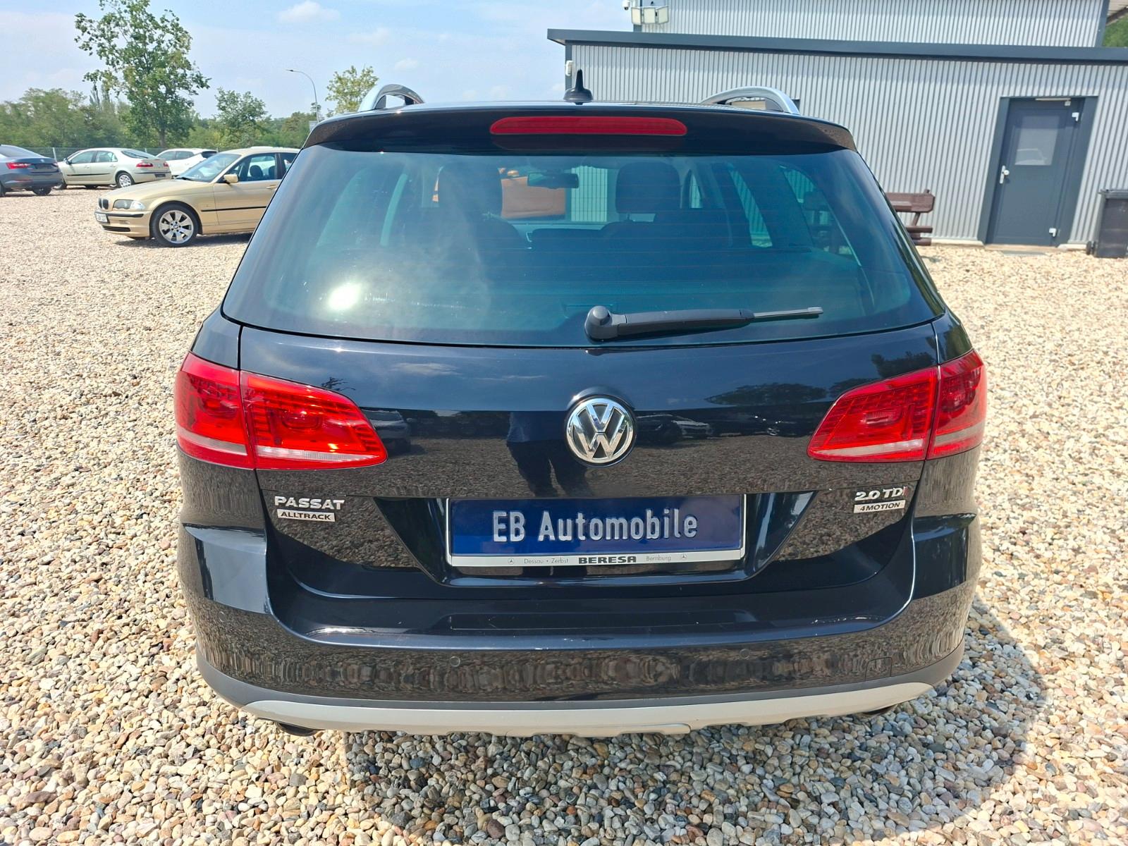 Volkswagen Passat Alltrack 2013 — photo 13