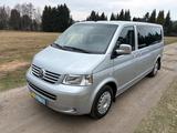 Volkswagen T5 Transporter Bus Caravelle lang - gebrauchte VW T5 aus dem Jahr 2005