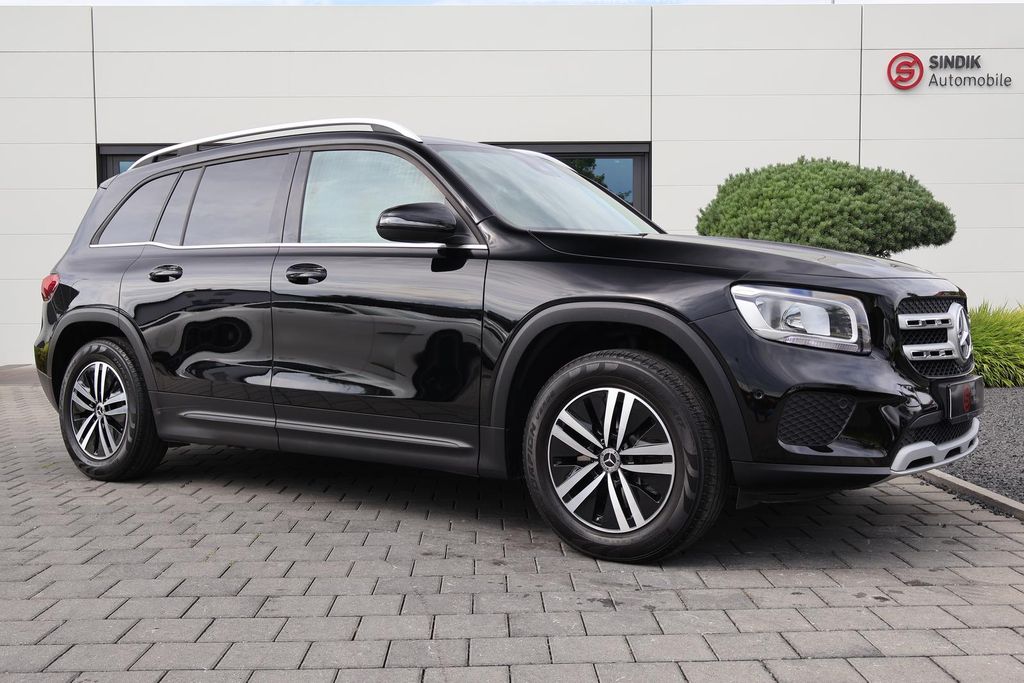 Mercedes-Benz GLB 200