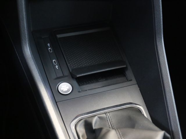 Volkswagen Caddy 1.5TSI LED KAMERA 5J GARANTIE FLÜGELTÜR