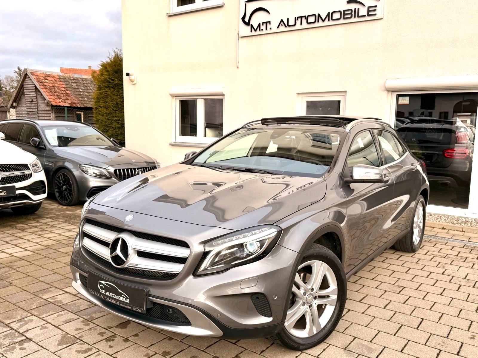 Mercedes-Benz GLA 200*URBAN*TEMP*NAVI*SHZ*PDC*PANO*KLIMA*T-LED