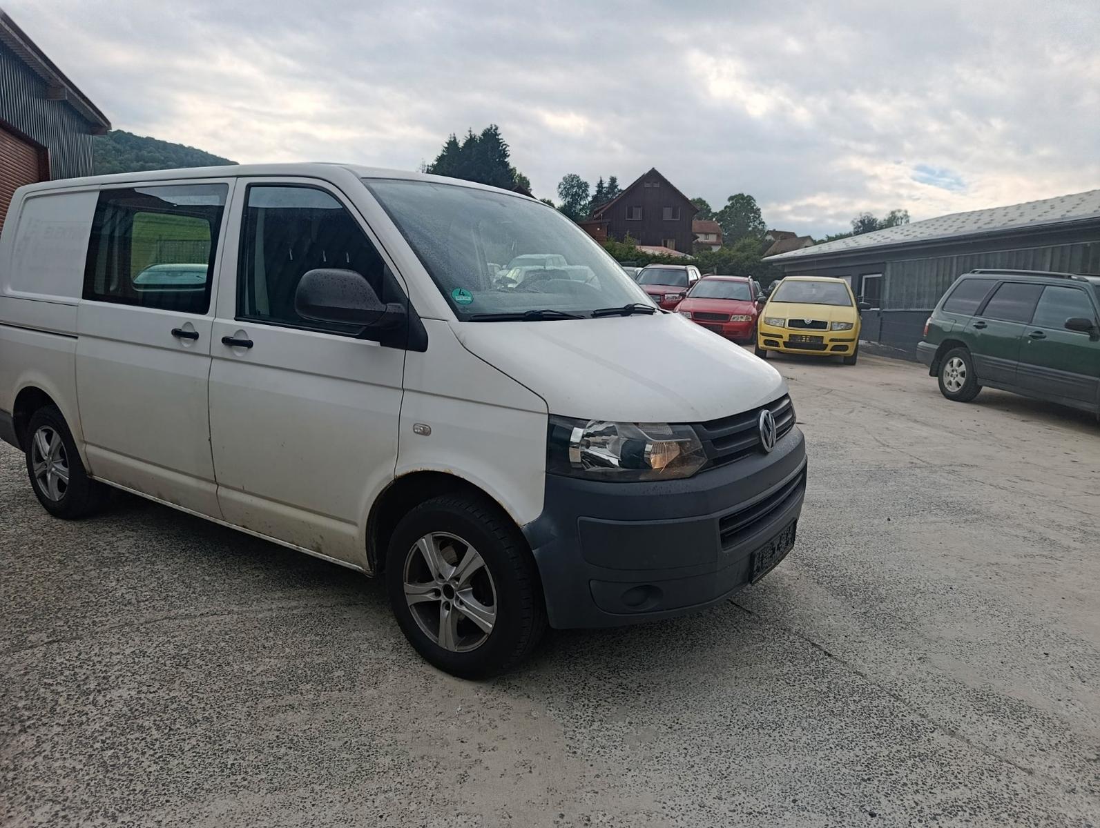 Volkswagen T5 Transporter Kasten-Kombi Kasten