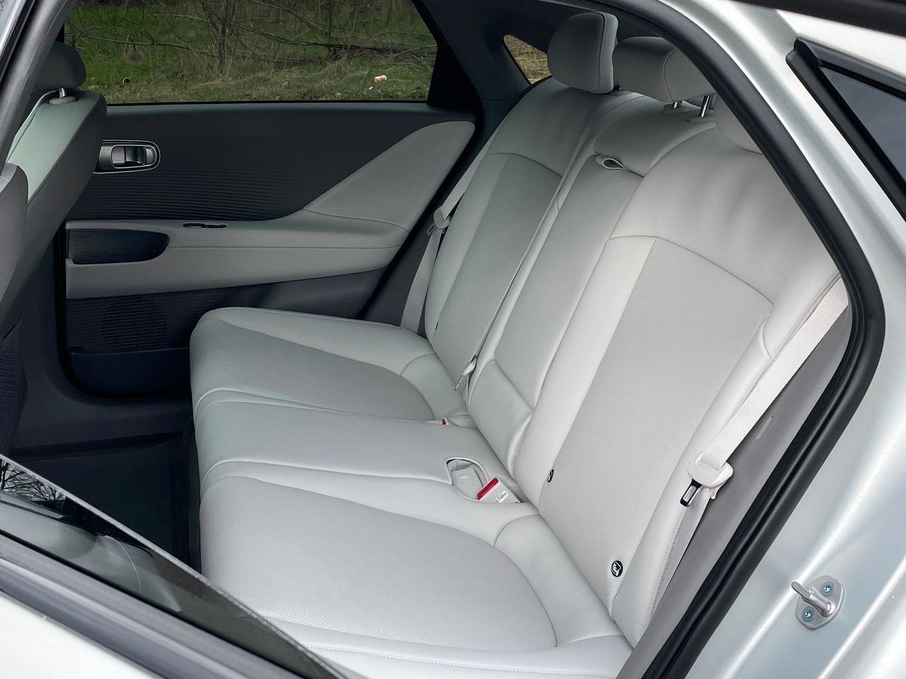 Fahrzeugabbildung Hyundai IONIQ 6 168kW Dynamiq*ACC*GSD*MatrixLED*MIETKAUF