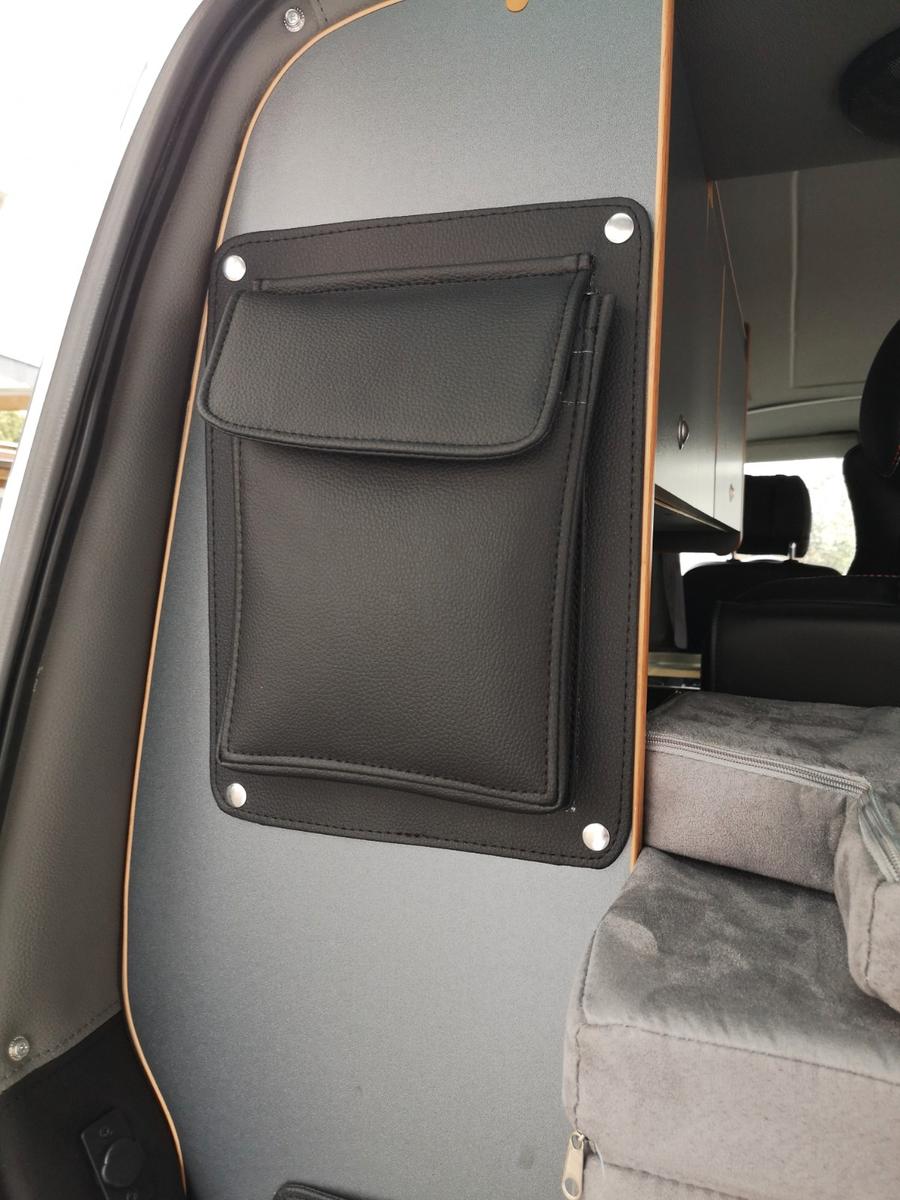 Volkswagen T6 Transporter (Campingausbau)