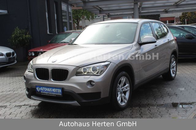 BMW X1 sDrive 18d*LEDER*SHZ*XENON*2:HAND!!