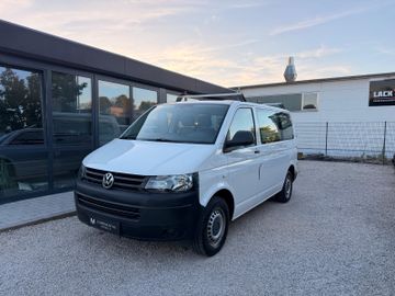Volkswagen T5 Transporter - 2