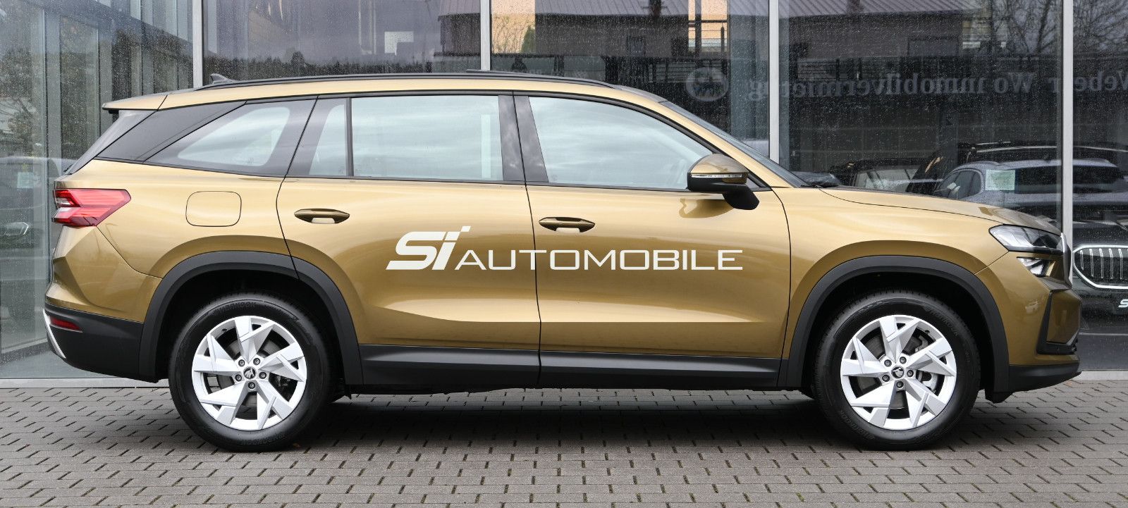 Fahrzeugabbildung SKODA Kodiaq 2.0 TDI 4x4 DSG °AHK°PANO°STANDHZ°7-SITZE