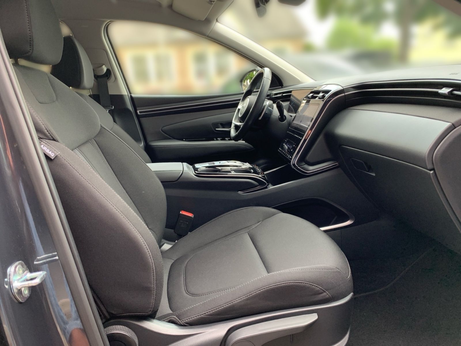 Fahrzeugabbildung Hyundai TUCSON 1.6 T-GDI Trend Plug-In Hybrid 4WD 1Hd