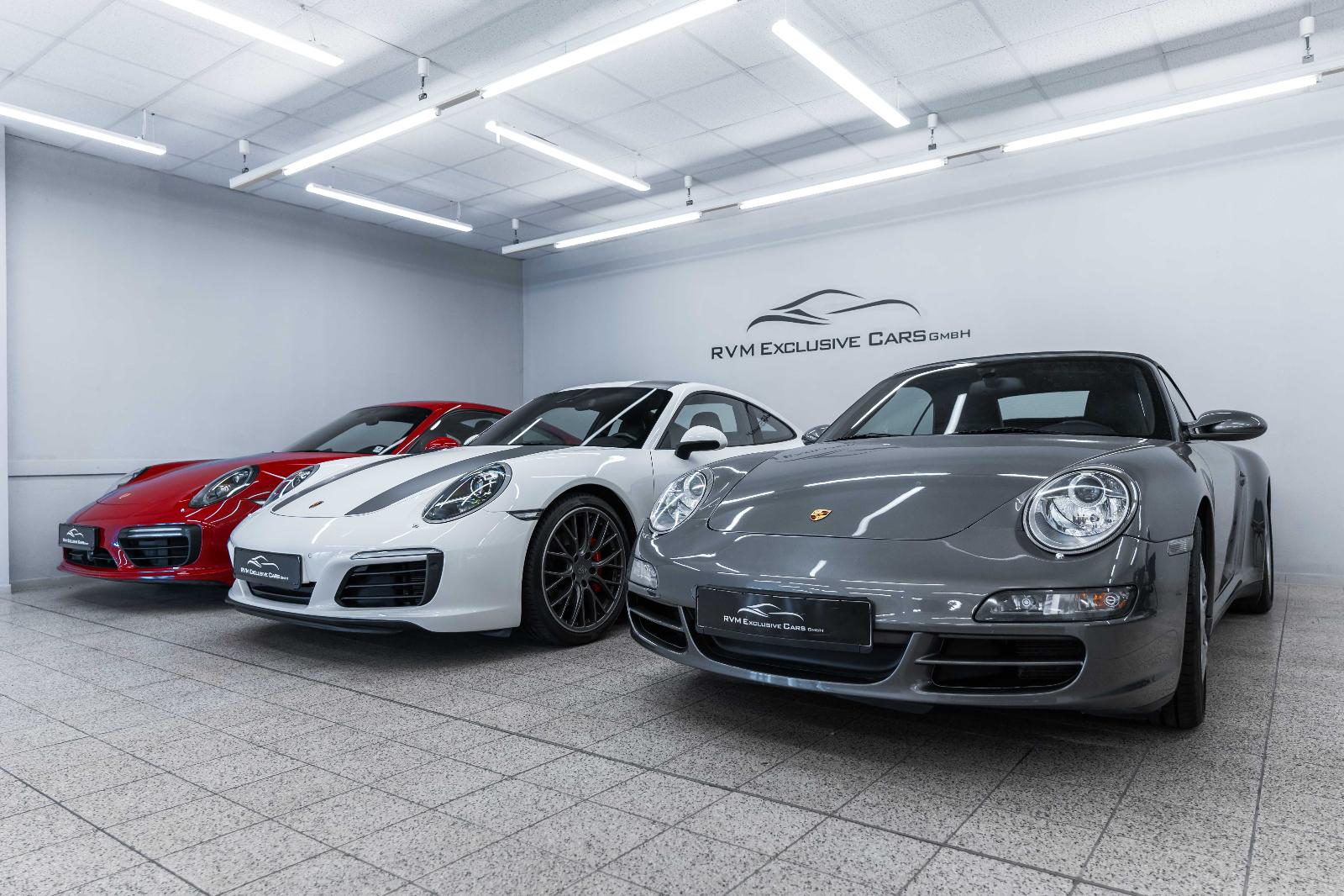 showroom-image-main