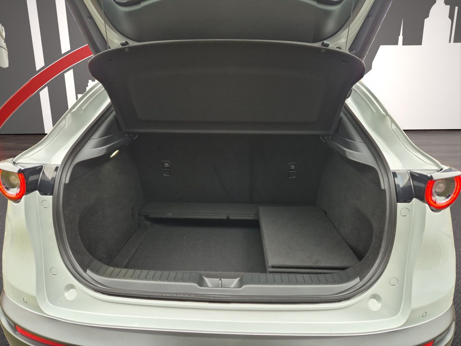 Fahrzeugabbildung Mazda CX-30 AUTOMATIK 150PS Exclusive/RFK/ACC/HUD/MATR