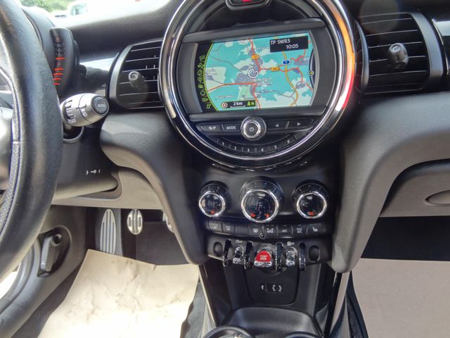 Fahrzeugabbildung MINI ONE Mini. One/JWC/Kam/Navi/Leder/